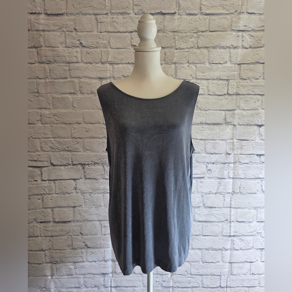 Chico's Charcoal Sleeveless Tank Top